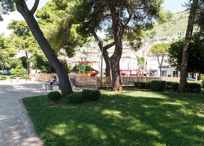 Adea - One Bedroom With Terrace דירה *