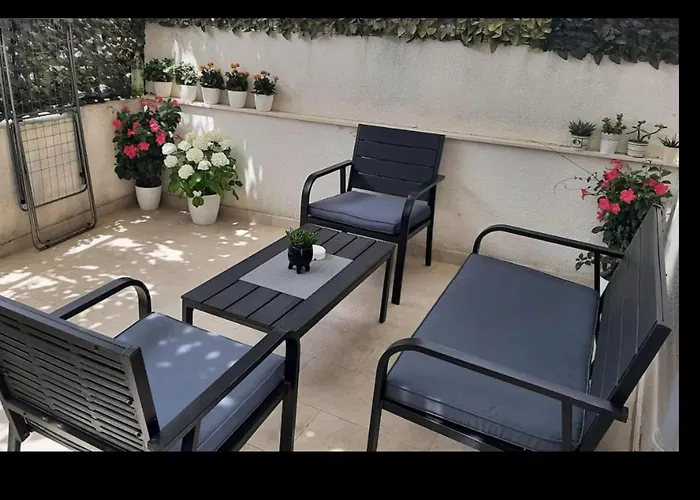 Adea - One Bedroom With Terrace דירה