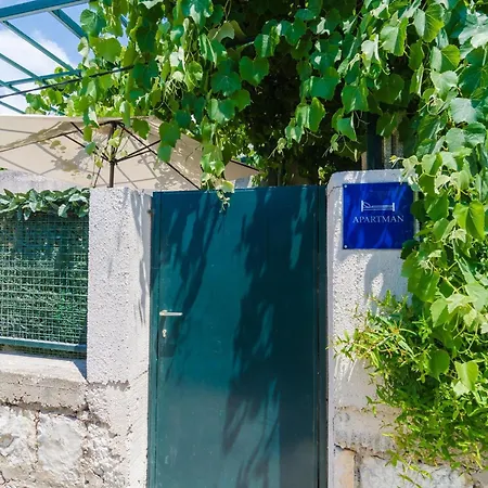 Daire Adea - One Bedroom With Terrace Dubrovnik